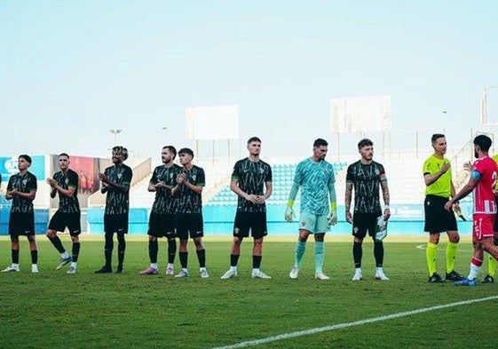 Jugadores antes de empezar el encuentro