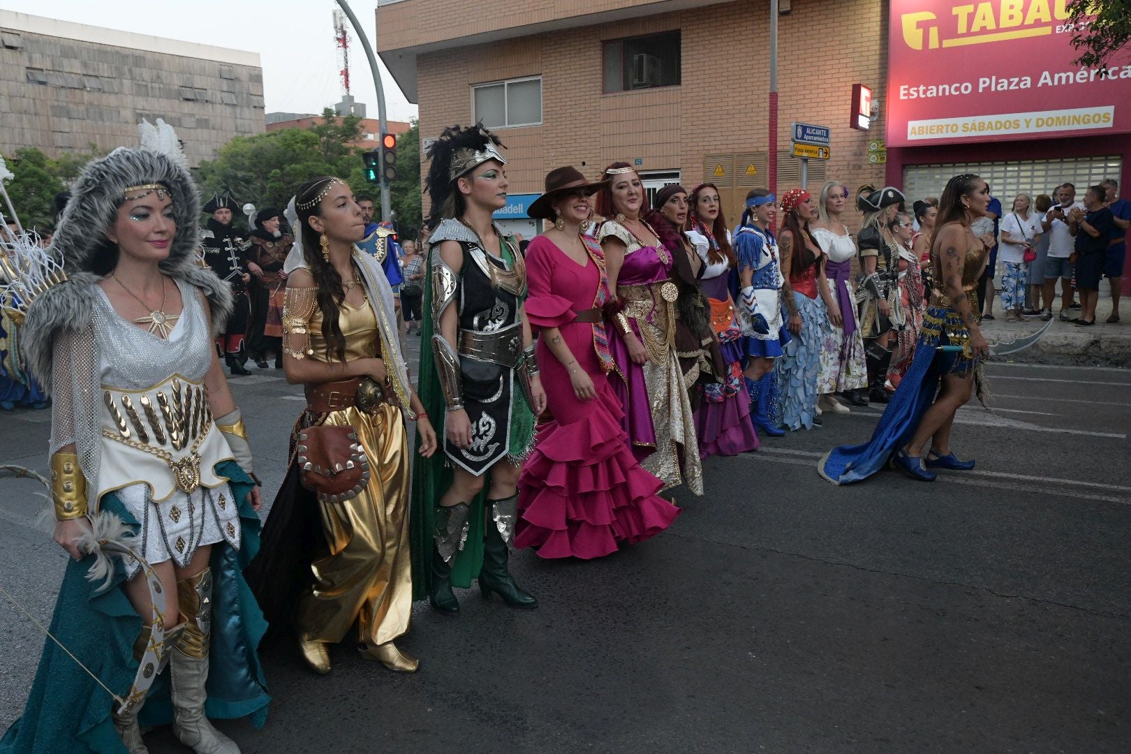 Los Moros y Cristianos invaden Altozano