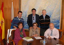María Dolores Peretó en una reunión en el Ayuntamiento de Alicante en 2015.