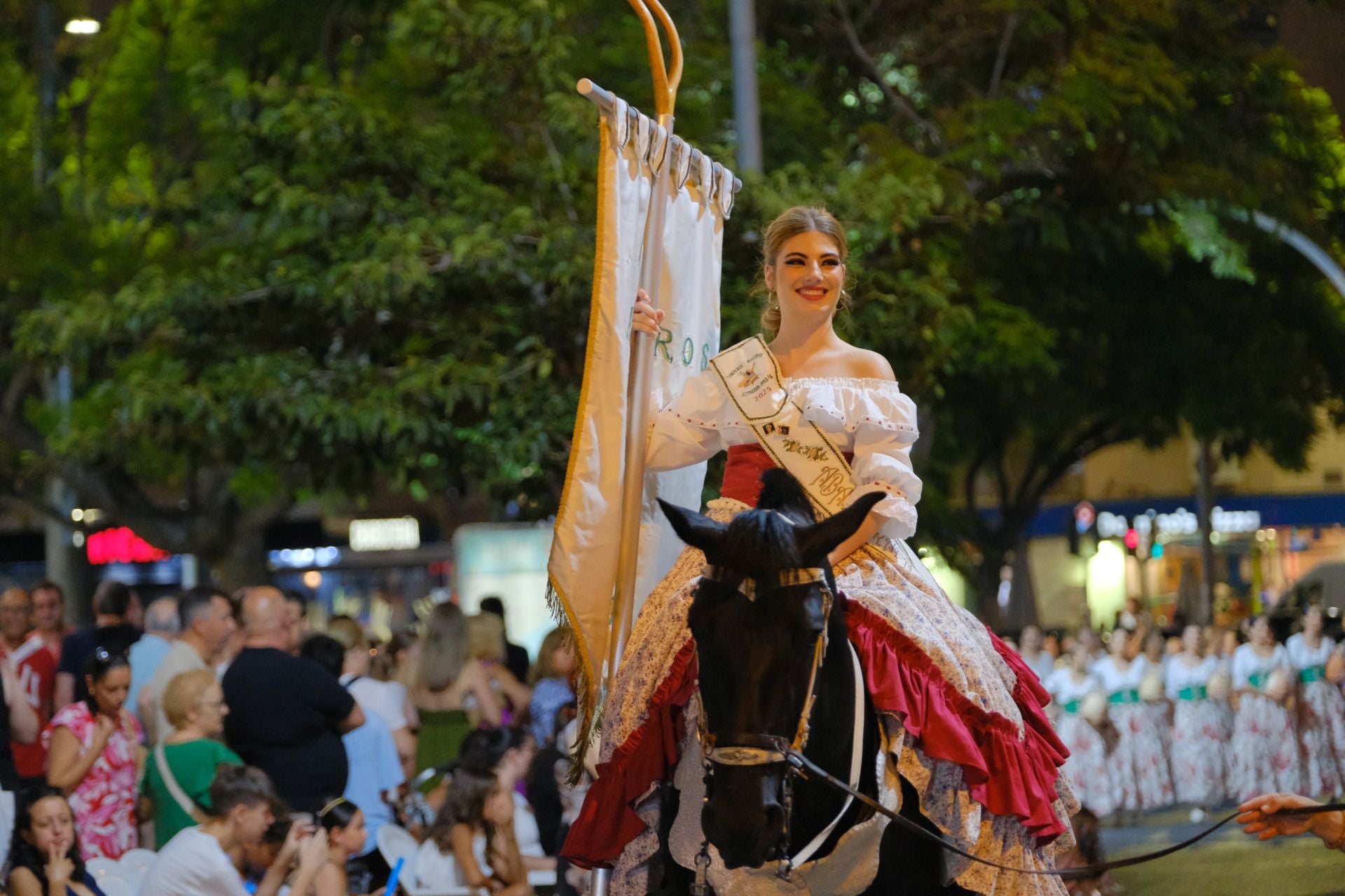 Espectacular Entrada Cristiana en las fiestas de Altozano