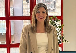 La portavoz socialista, Esther Donate.