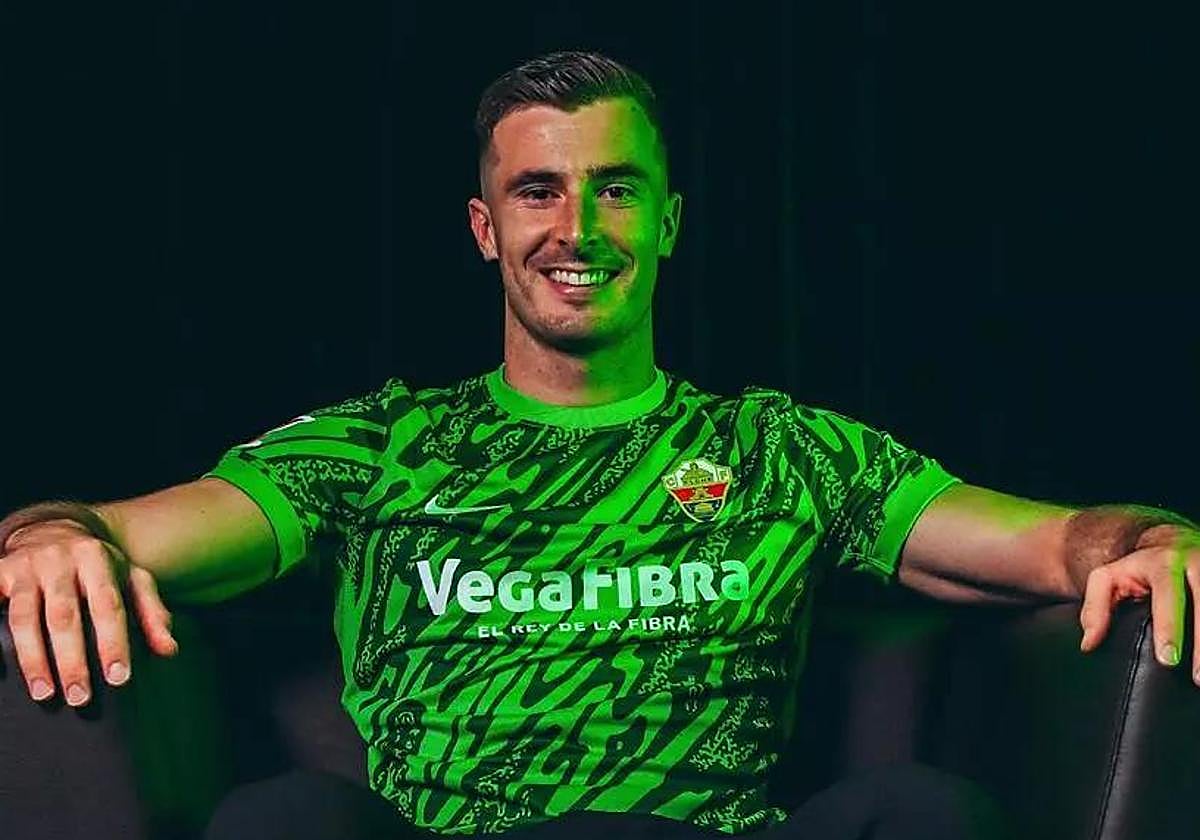 Iñaki Peña, del Barcelona al Elche: un fichaje de peso para la portería franjiverde