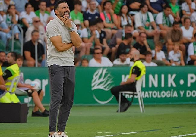 Eder Sarabia durante el encuentro de ayer frente al Levante UD.