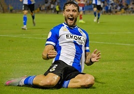Celebración del gol que supuso la victoria.