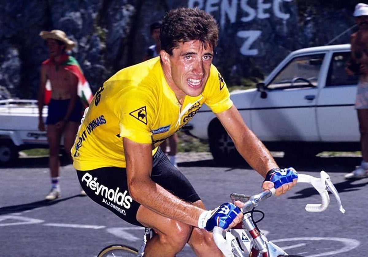 Pedro Delgado durante la disputa del Tour de Francia de 1988