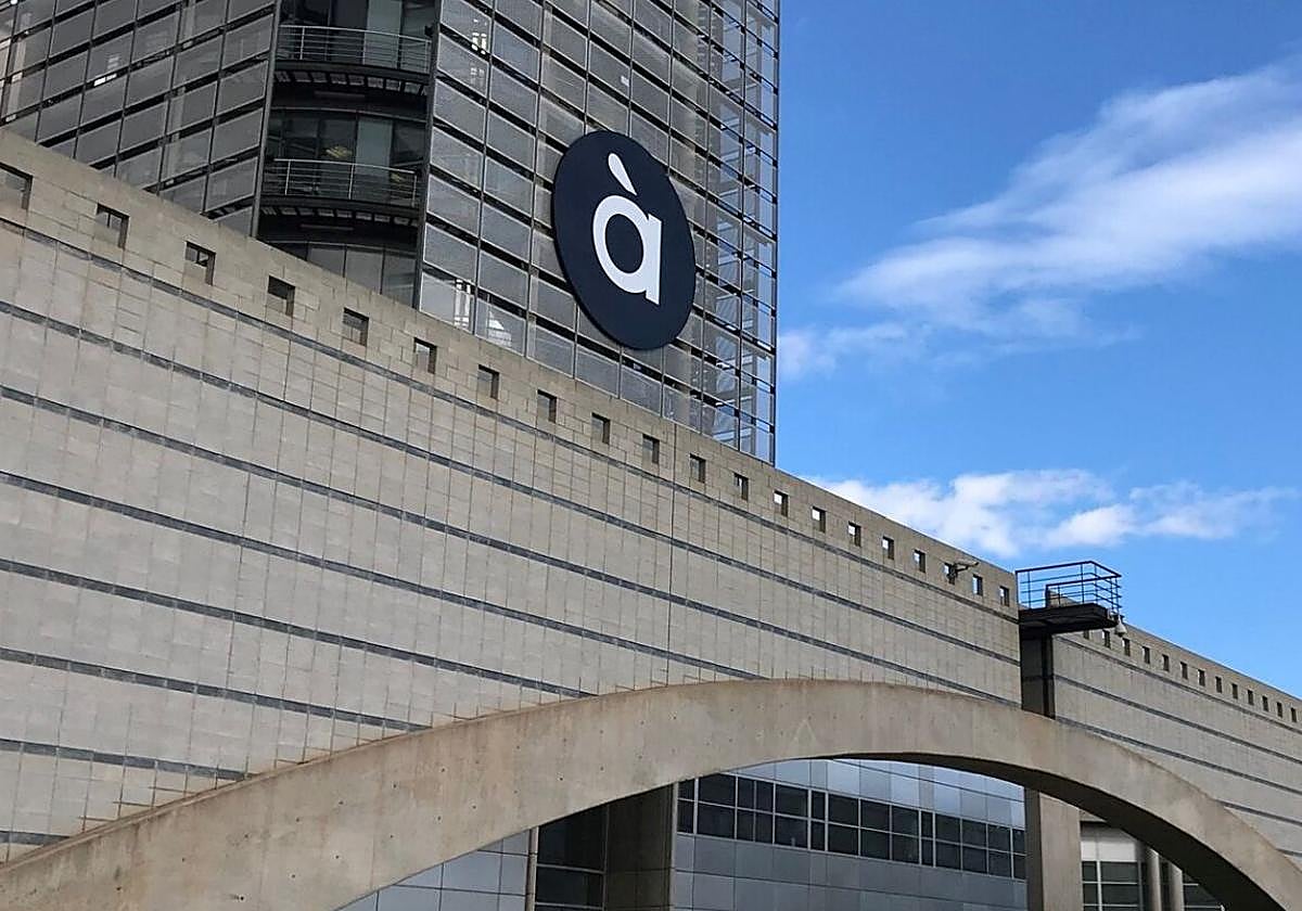Redacción de À Punt en Castellón, cuyos profesionales fueron agredidos en Alcalà de Xivert.