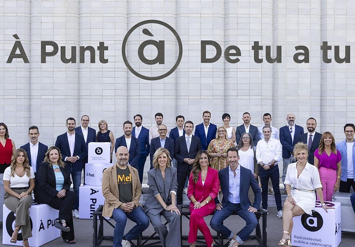Equipo de À Punt.