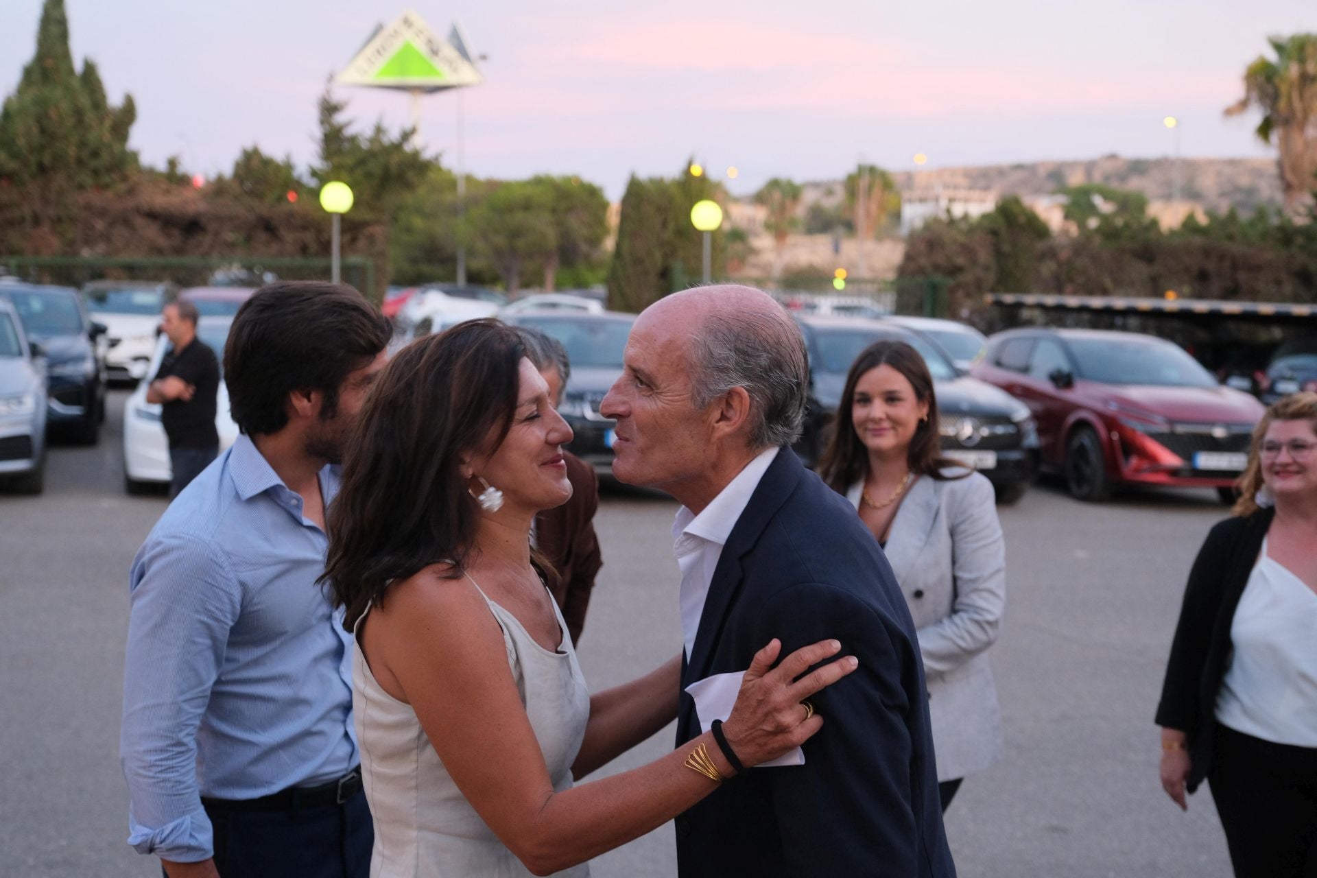 ¿Quién estuvo en el acto de Camps en Alicante?