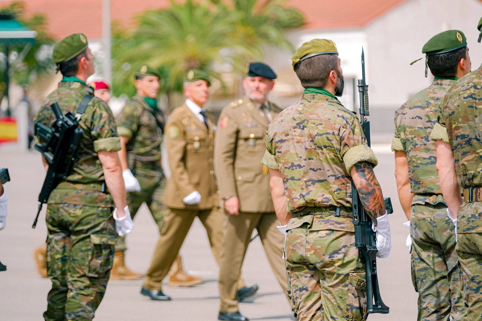 La toma de mando del nuevo líder del MOE, en imágenes