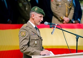 La toma de mando del nuevo líder del MOE, en imágenes