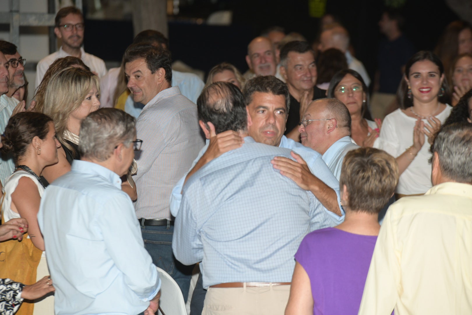 El PPCV cuelga el cartel de &#039;no hay billetes&#039; en el inicio de curso