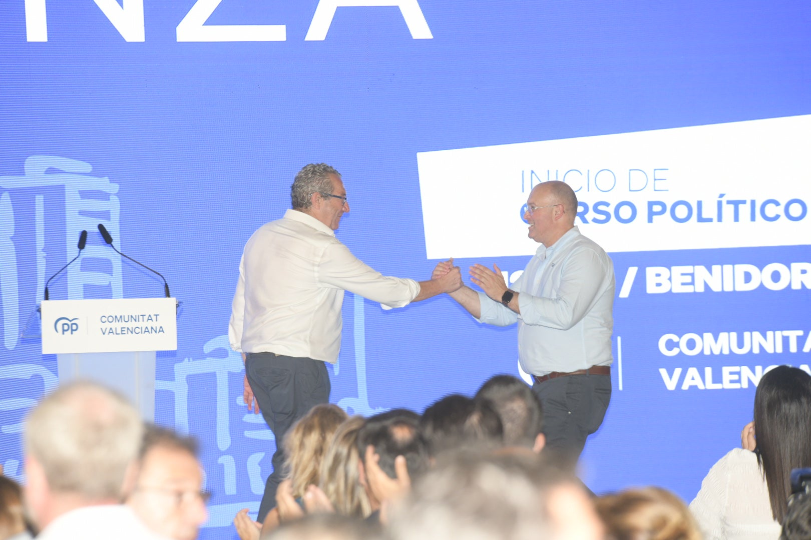 El PPCV cuelga el cartel de &#039;no hay billetes&#039; en el inicio de curso