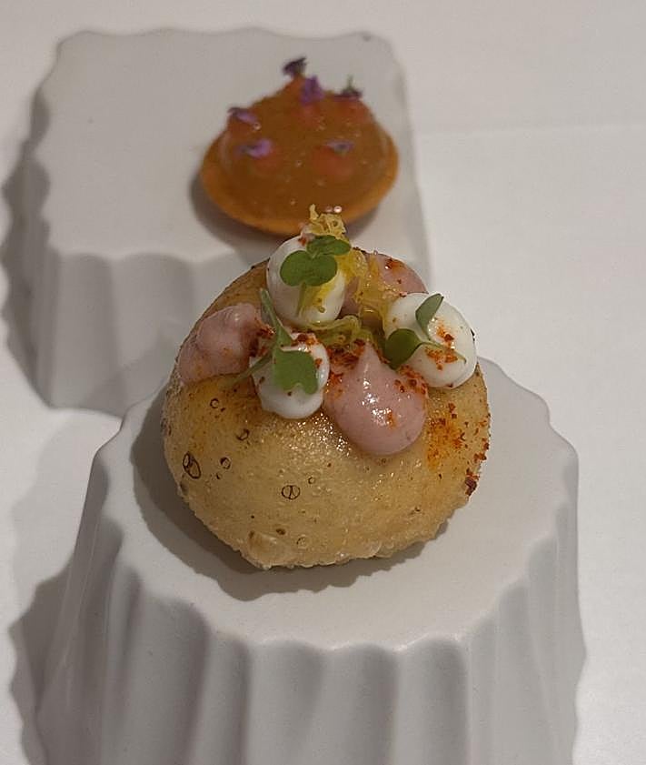 Imagen secundaria 2 - Varios de los platos del 'a cuatro manos' en Orobianco.