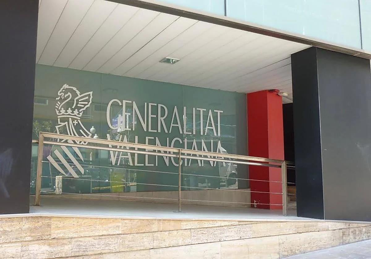 Fachada del edificio Prop en Alicante.