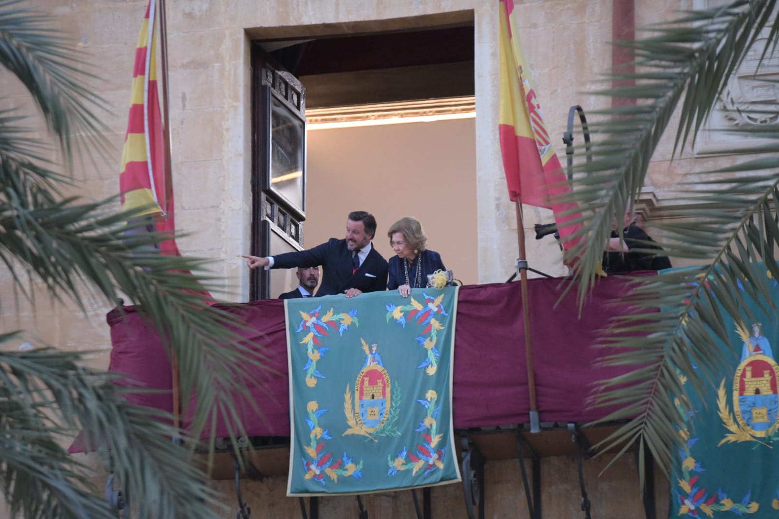 Una protesta propalestina intenta boicotear la visita de la Reina Sofía a Elche