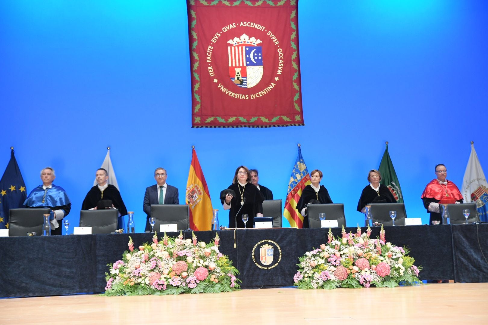 La apertura de curso en la Universidad de Alicante, foto a foto