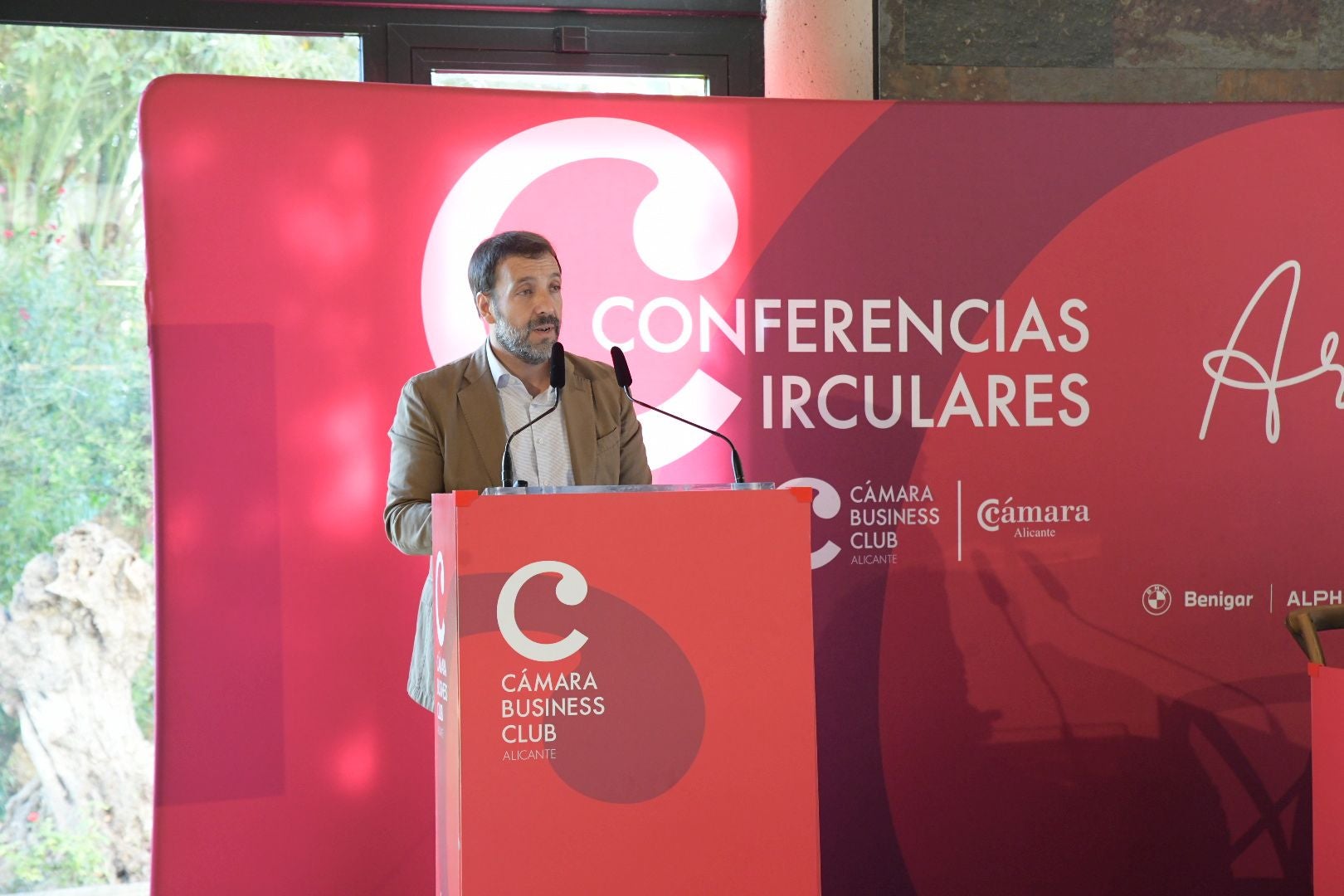 El miedo y el deber, lo que mueve a un Tedax cuando va a desactivar una bomba