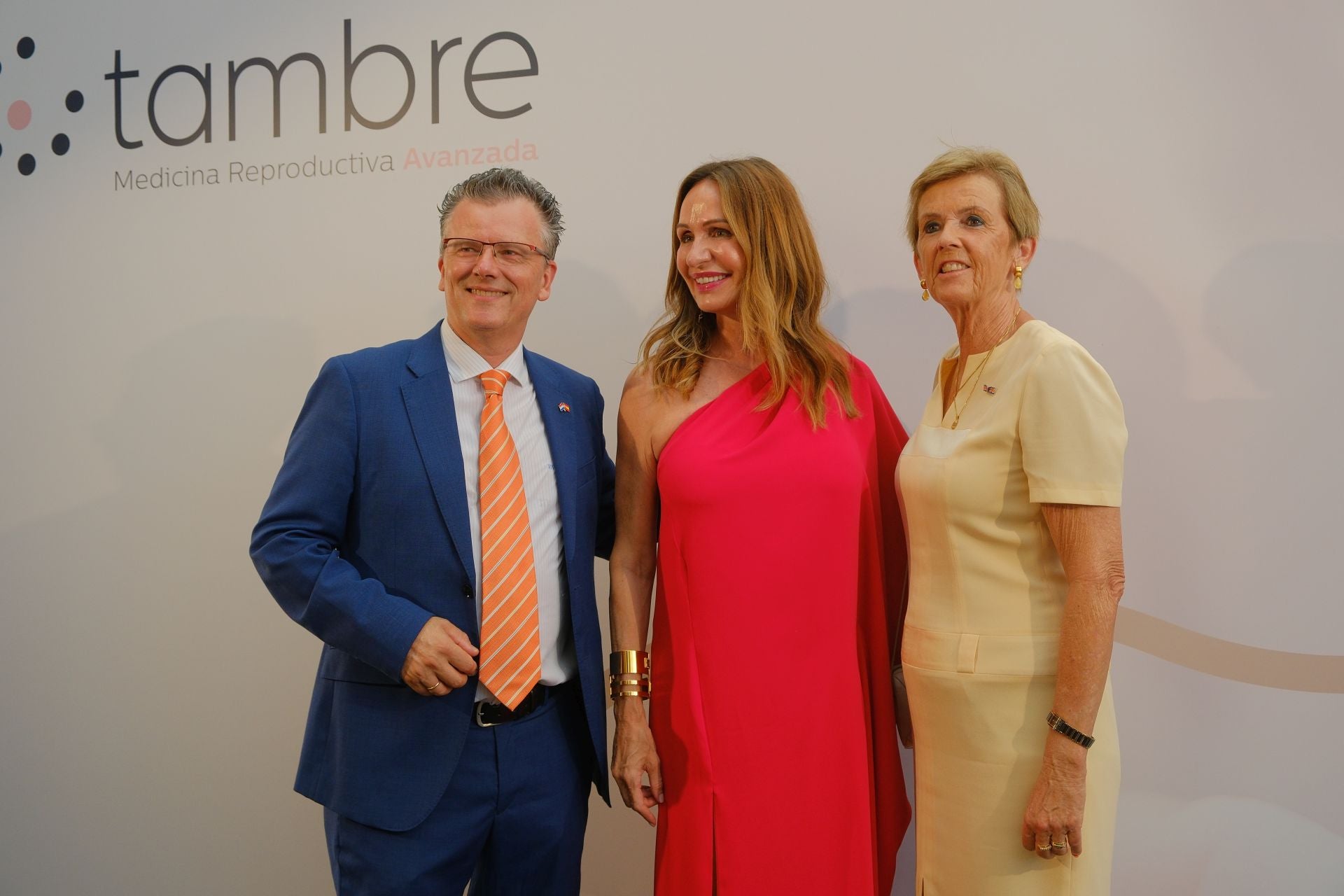 La clínica de fertilidad Tambre abre sus puertas en Alicante con una velada para recordar