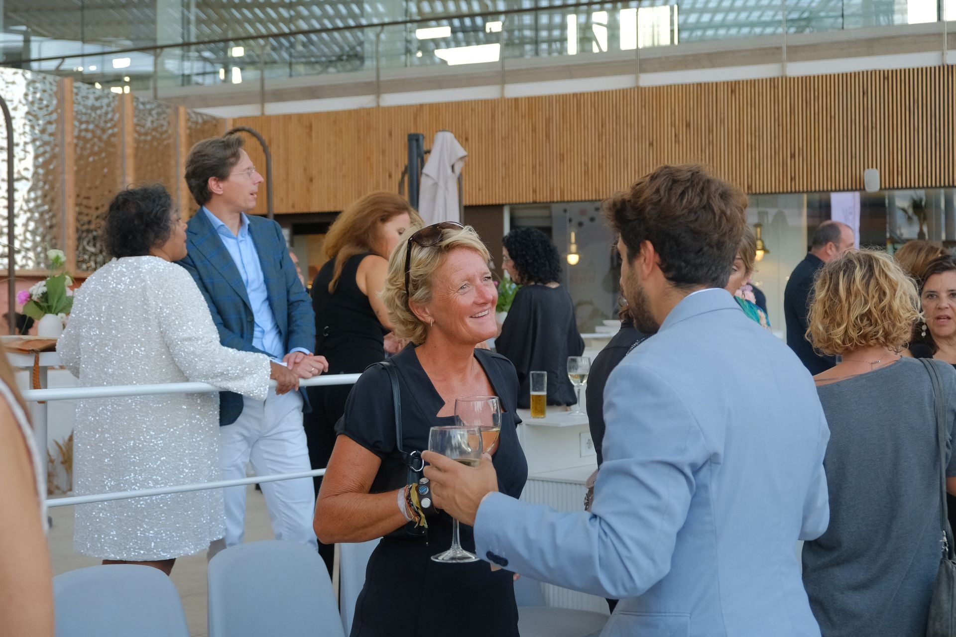 La clínica de fertilidad Tambre abre sus puertas en Alicante con una velada para recordar