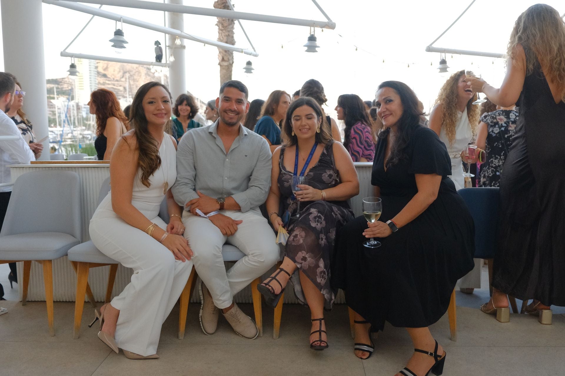 La clínica de fertilidad Tambre abre sus puertas en Alicante con una velada para recordar