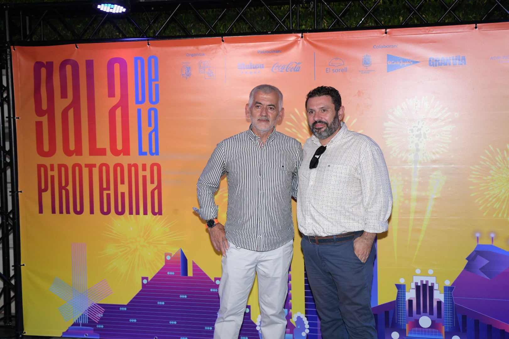 La segunda Gala de la pirotecnia de las Hogueras de Alicante, en imágenes