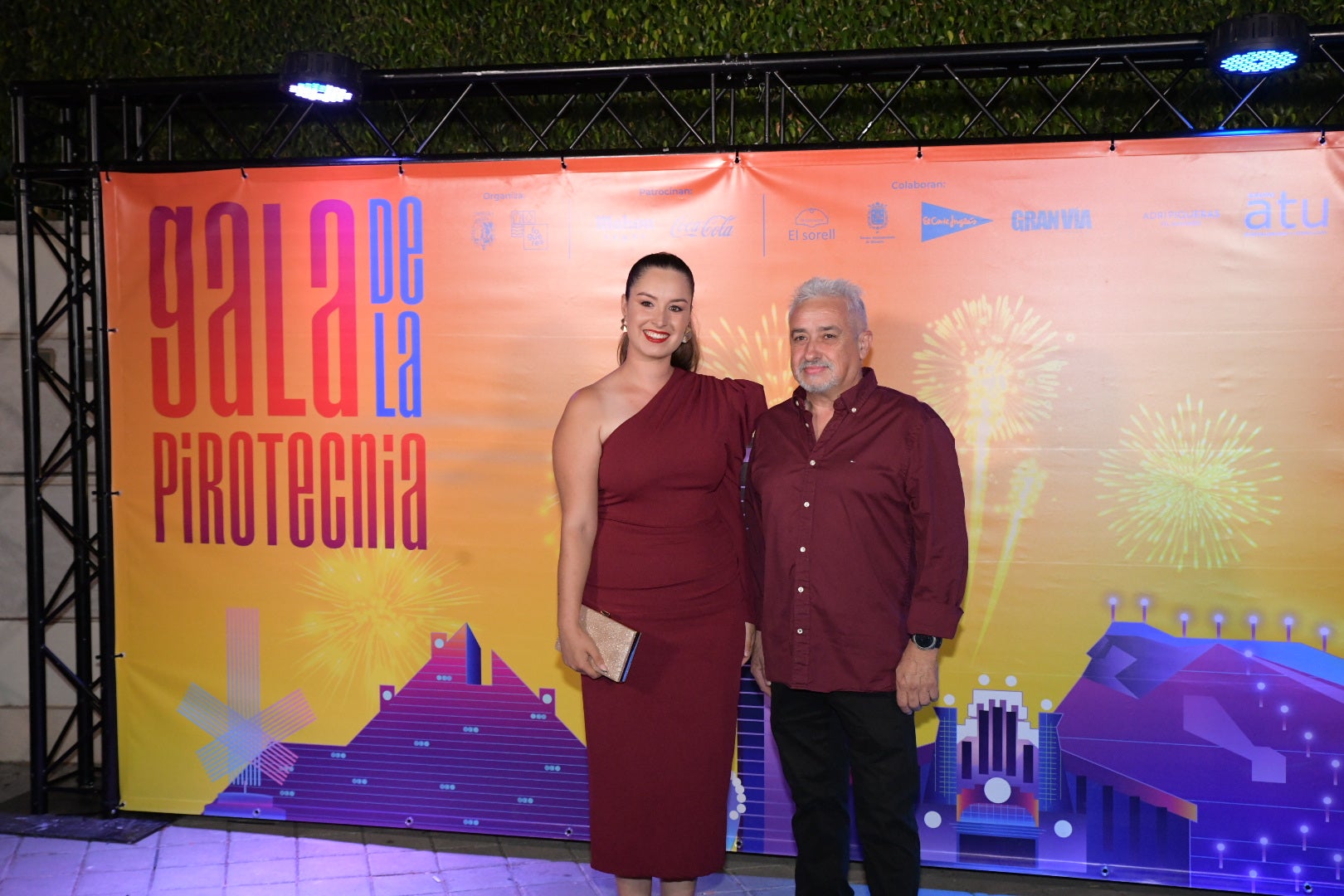 La segunda Gala de la pirotecnia de las Hogueras de Alicante, en imágenes