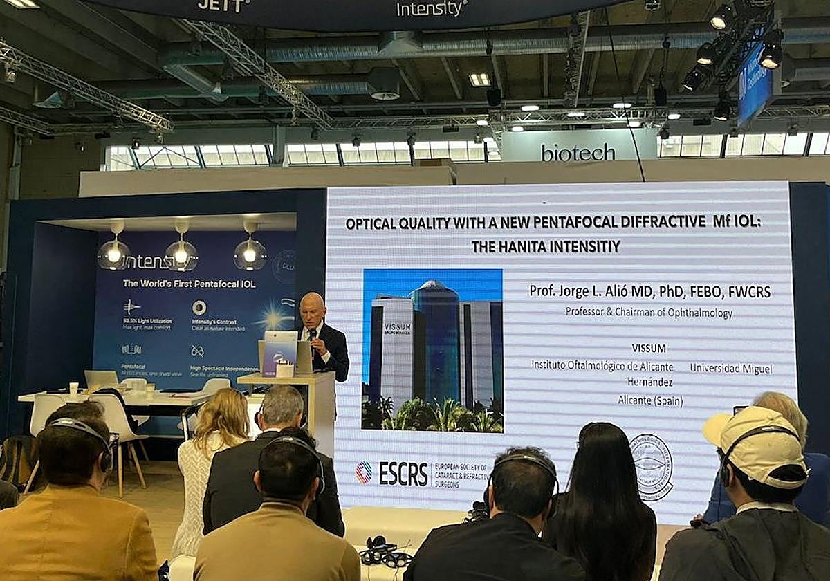 El doctor Jorge Alió en el Congreso de la ESCRS.