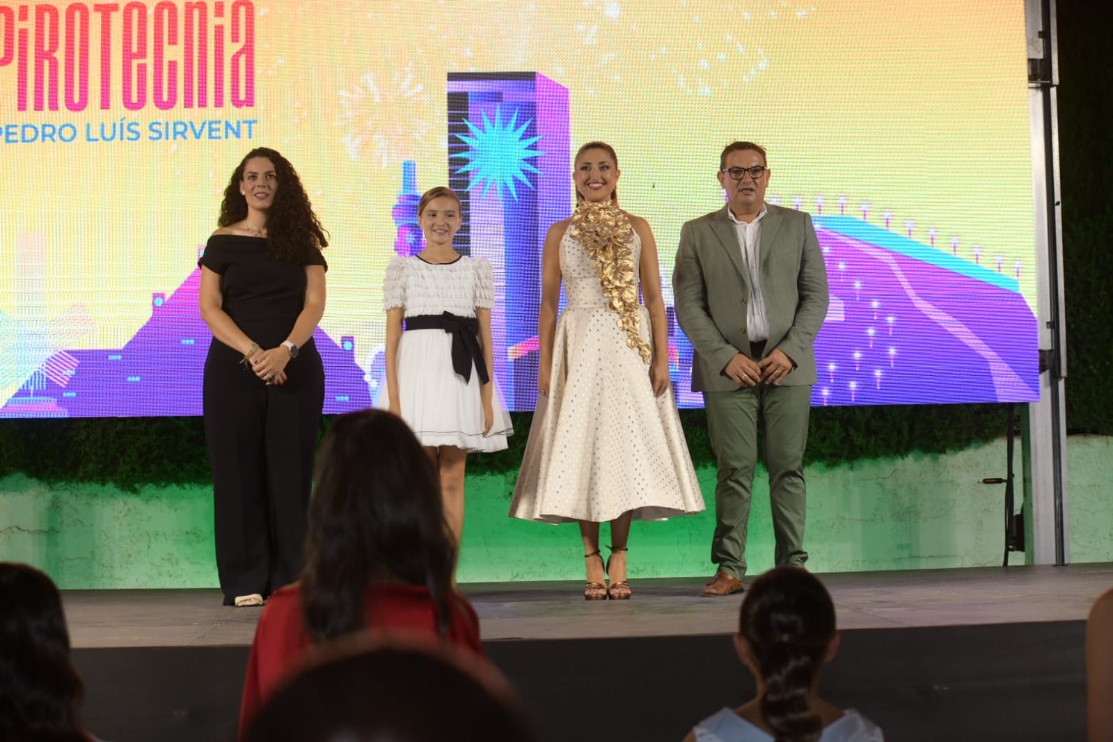 La segunda Gala de la pirotecnia de las Hogueras de Alicante, en imágenes