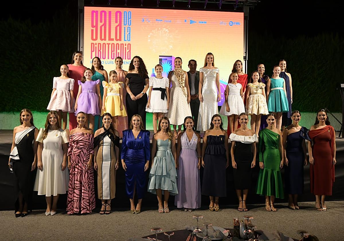 La segunda Gala de la pirotecnia de las Hogueras de Alicante, en imágenes