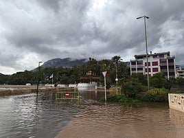 Carretera inundada en Dénia.