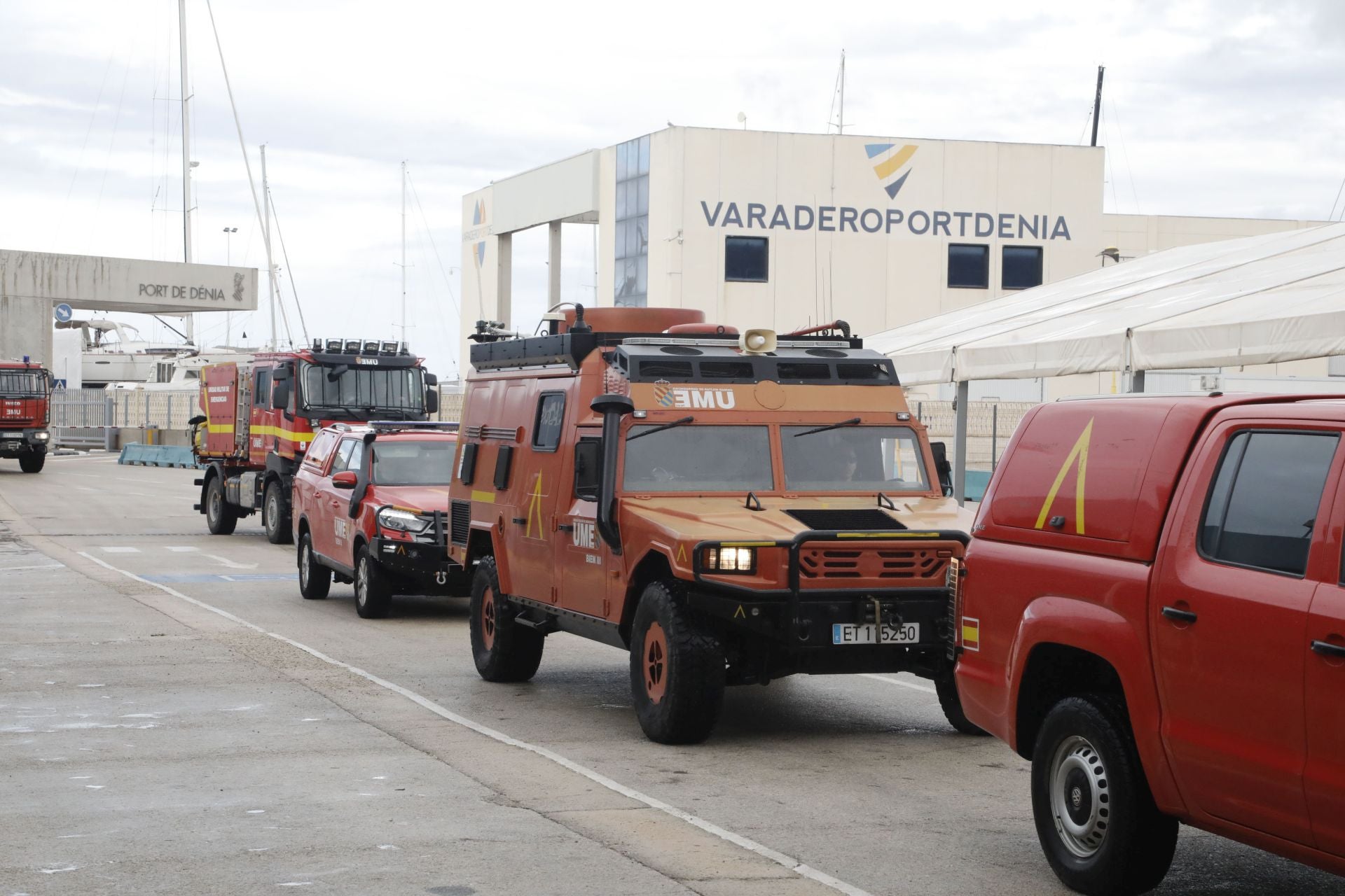 La UME embarca en el norte de Alicante rumbo a Ibiza para afrontar las graves inundaciones