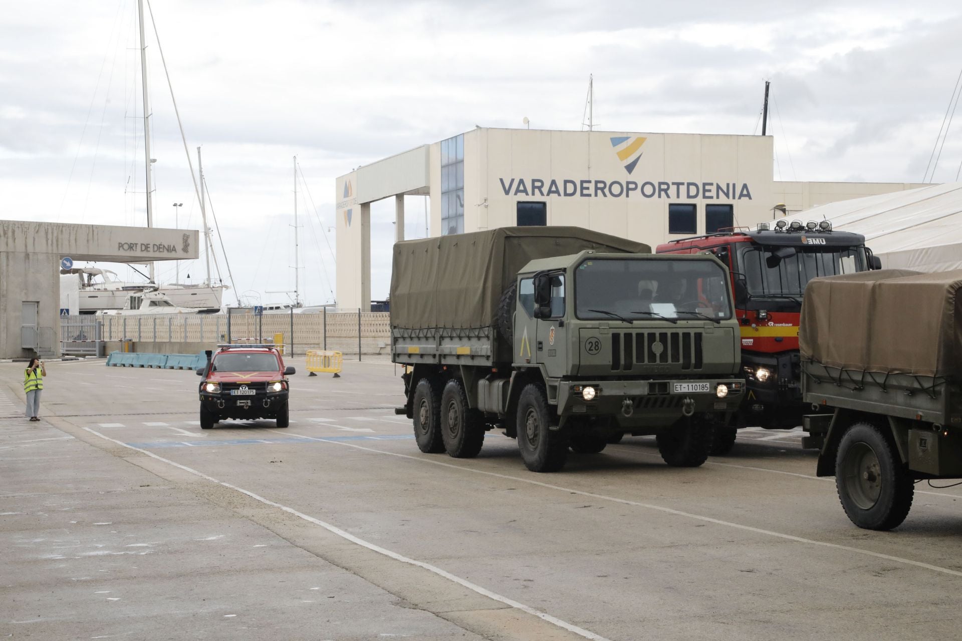 La UME embarca en el norte de Alicante rumbo a Ibiza para afrontar las graves inundaciones