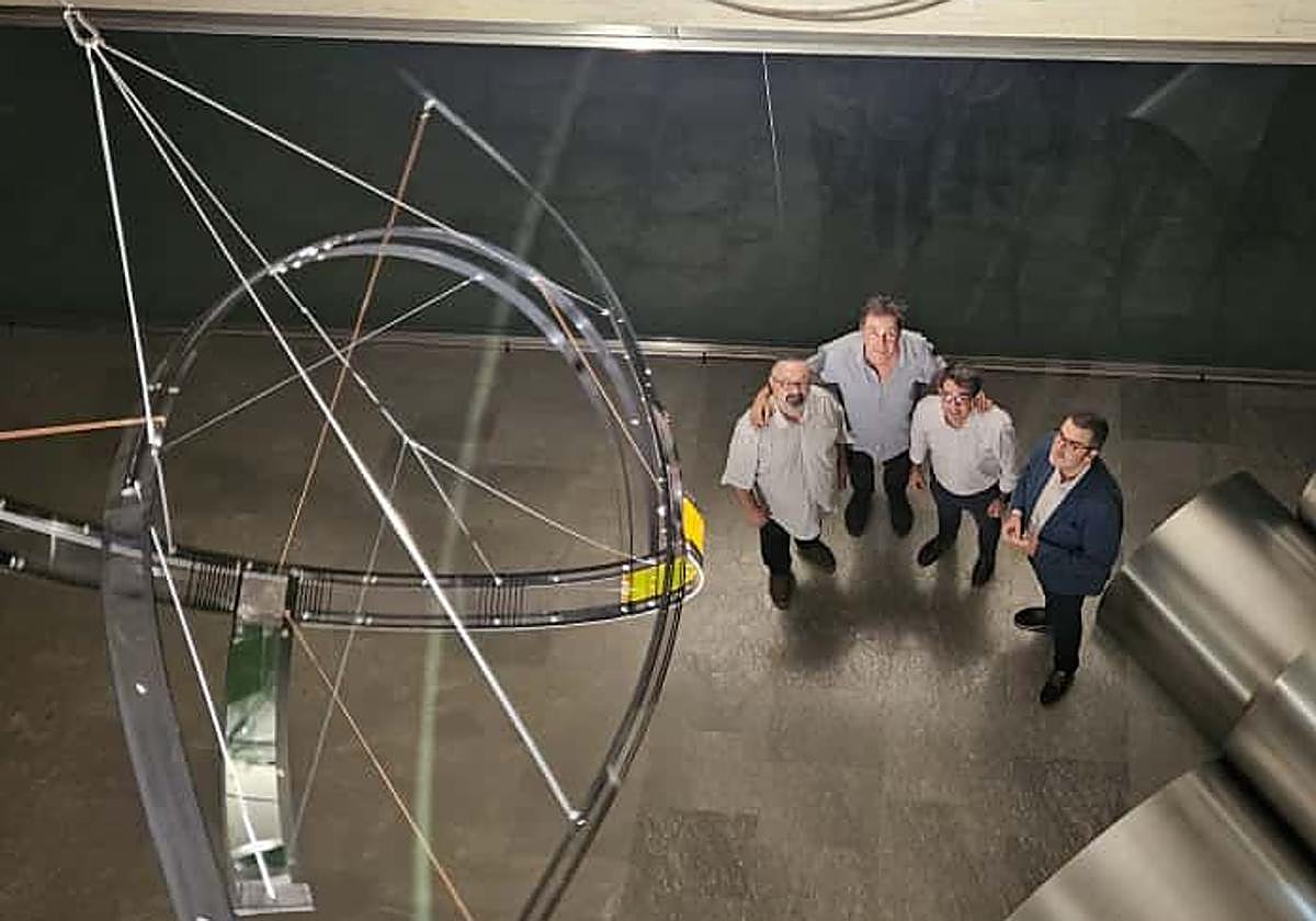 El escultor Miguel Bañuls presenta en San Vicente dos piezas inéditas de gran formato.