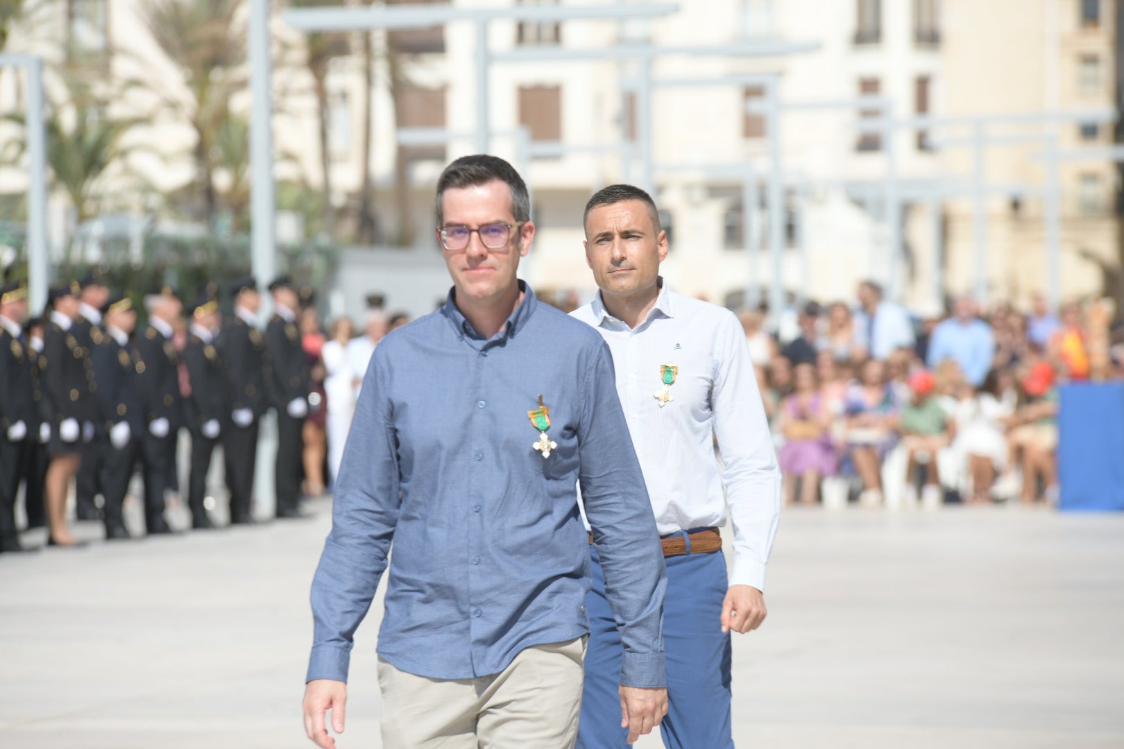 Orgullo azul en Alicante con el homenaje de la Policía Nacional a su patrón, los Santos Ángeles Custodios