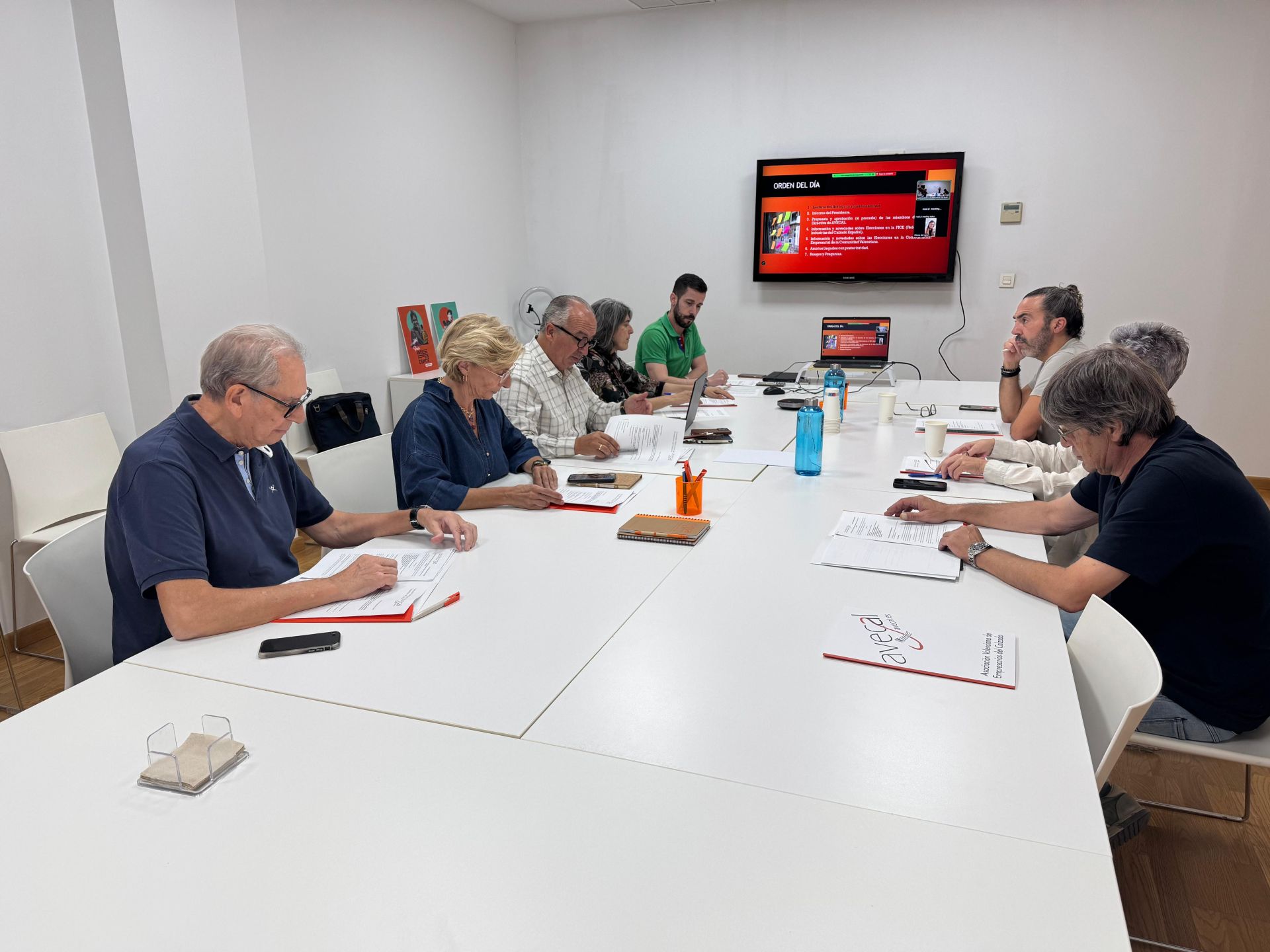 Junta directiva de Avecal.