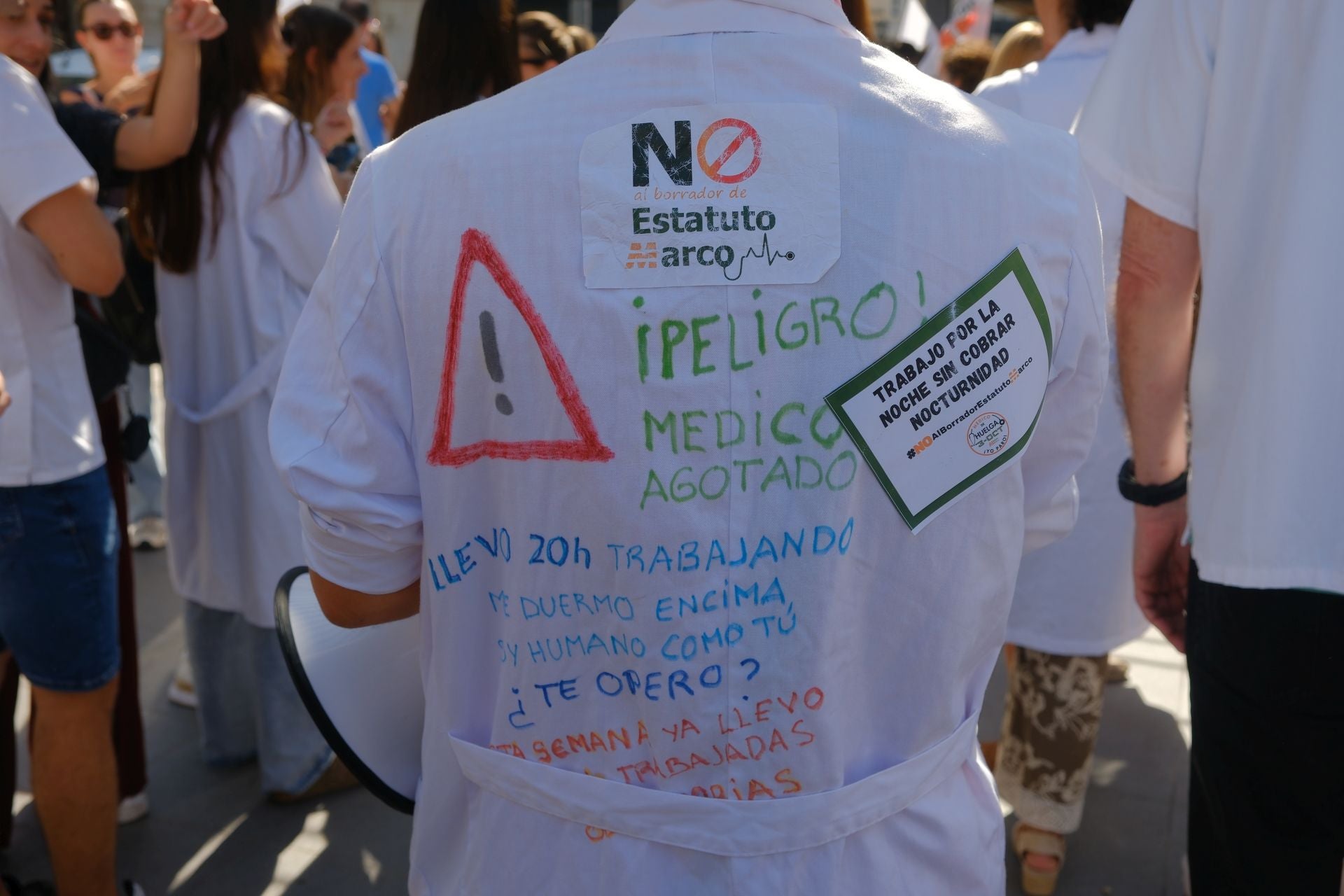 Los médicos de Alicante secundan la huelga nacional contra el estatuto marco y la «sobreexplotación»