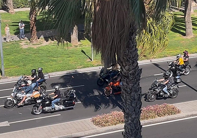 Manifestación de motoristas en Alicante.