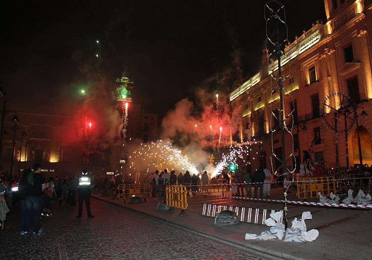 Fiestas del 9 d'Octubre en Alcoi.