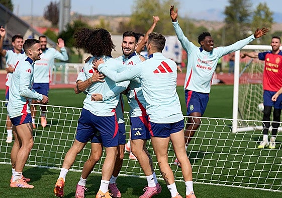 La Selección Española entrenará en Las Rozas antes de viajar el sábado a Elche para enfrentarse a Georgia.