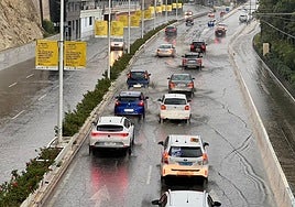 Pequeñas inundaciones en la zona del Postiguet, en Alicante.