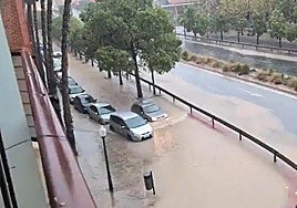 Inundaciones en Florida Portazgo, junto al Puente Rojo.