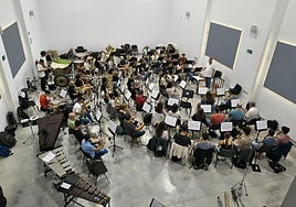 Ensayos de L'Harmonia Societat Musical d'Alacant para el certamen de bandas.