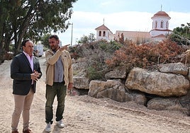 Juanfran Pérez Llorca durante la visita a las obras ya iniciadas