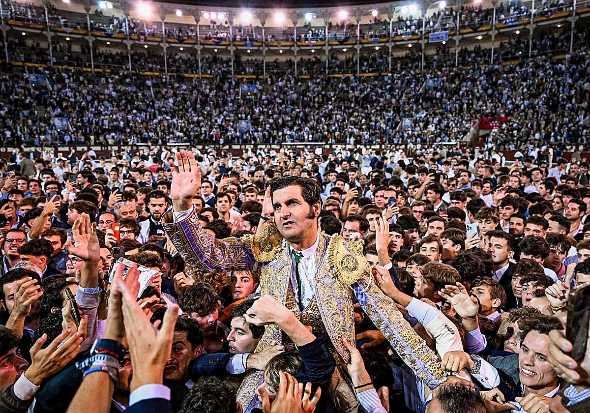 Morante de la Puebla en Las Ventas en su despedida el día del Pilar.