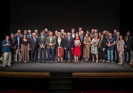 Foto de los premiados en la X Gala de la Salud.