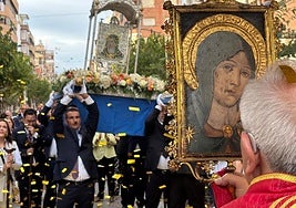 Histórico encuentro entre la Santa Faz y la Virgen de Loreto de Mutxamel