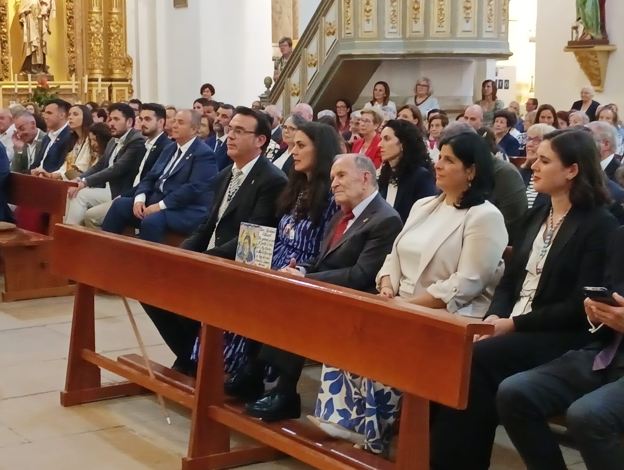 Histórico encuentro entre la Santa Faz y la Virgen de Loreto de Mutxamel