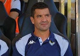 Rubén Torrecilla, antes del choque frente al Villarreal B.