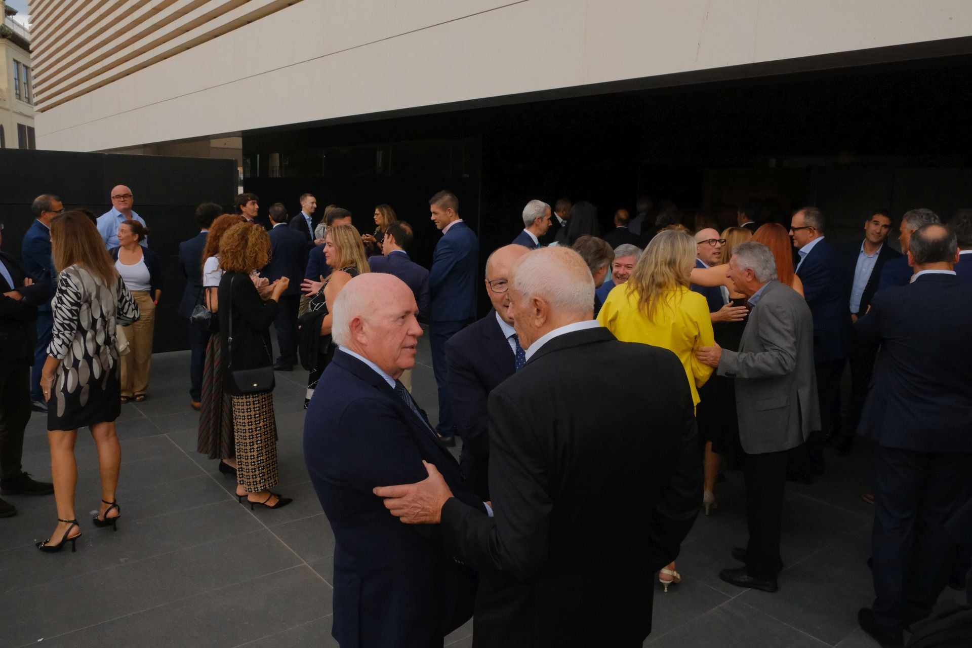 La Fundación Banco Sabadell reconoce al investigador de la UA Carlos Sáez en sus IV Premios a la Sostenibilidad Marina