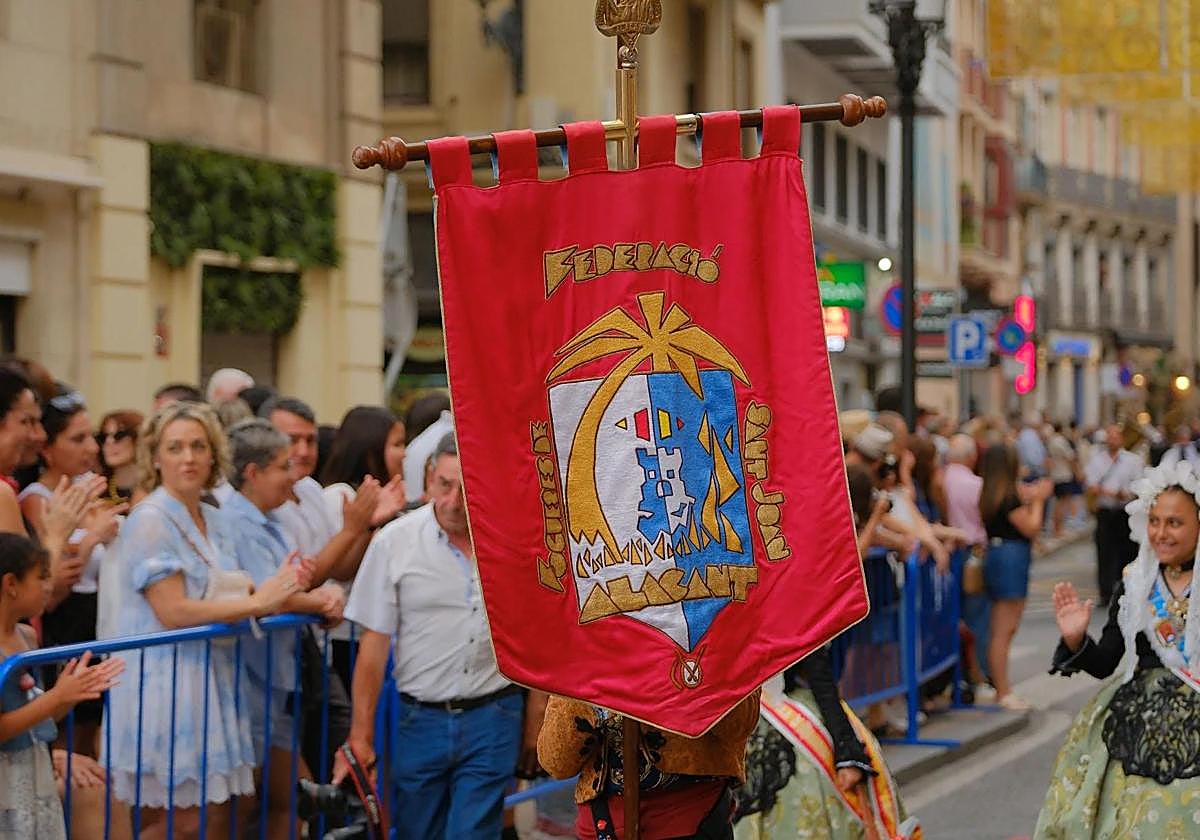 Banner of the Federació de les Fogueres de Sant Joan.